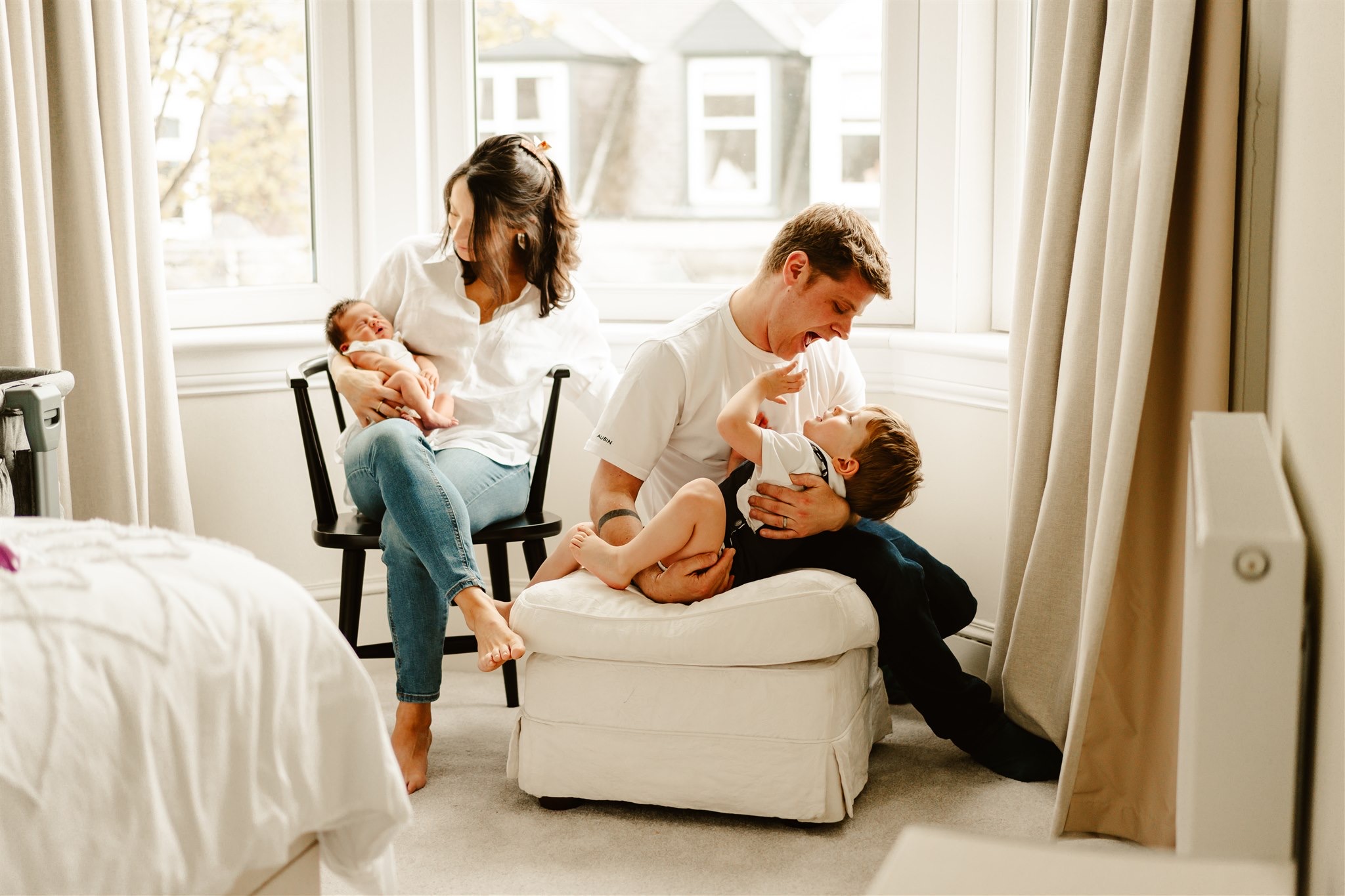 Aberdeen Newborn Photographer family at home